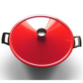 Overhead view of the west bend electric wok