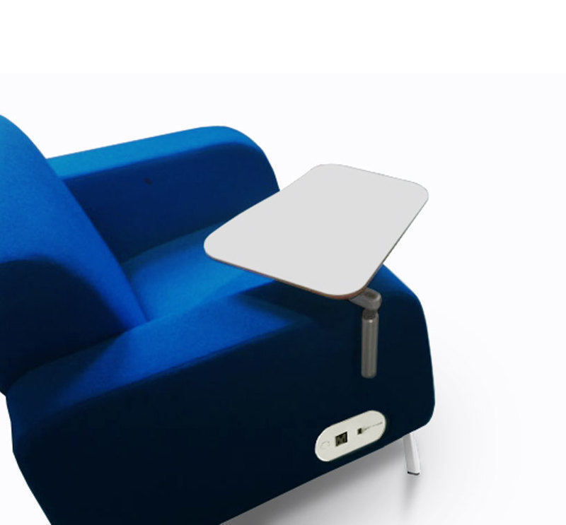 Overhead view of the Motiv soft chair with work surface